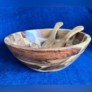 Elegant Wooden Salad Bowl Set